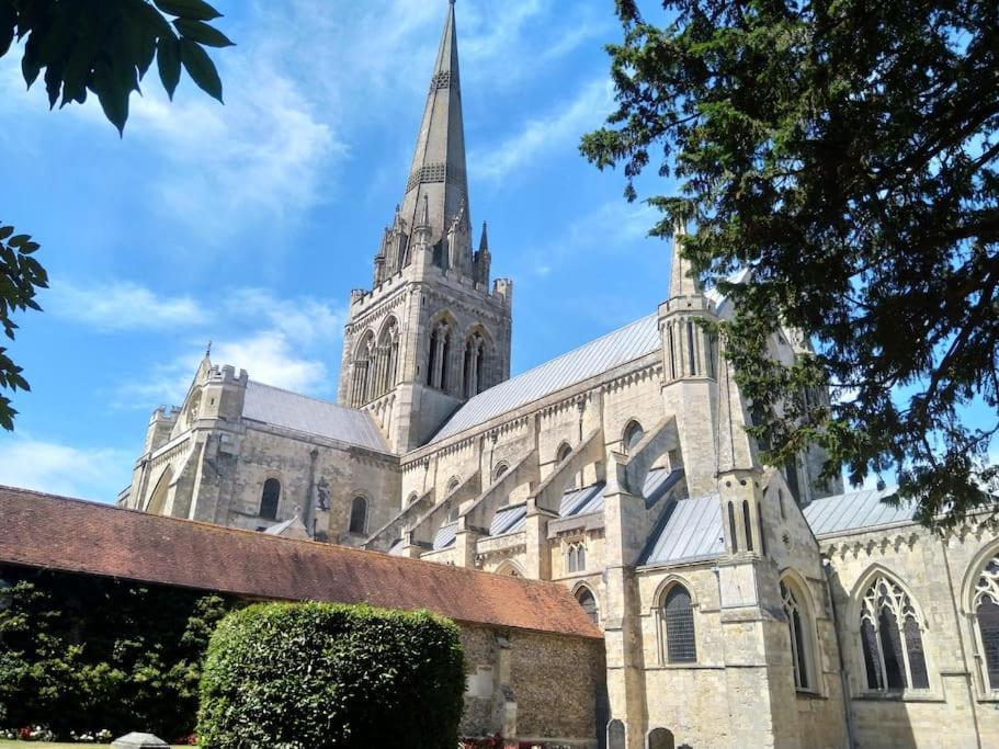 Welcoming Cottage In Chichester Near City Centre 外观 照片