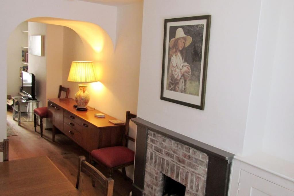 Welcoming Cottage In Chichester Near City Centre 外观 照片