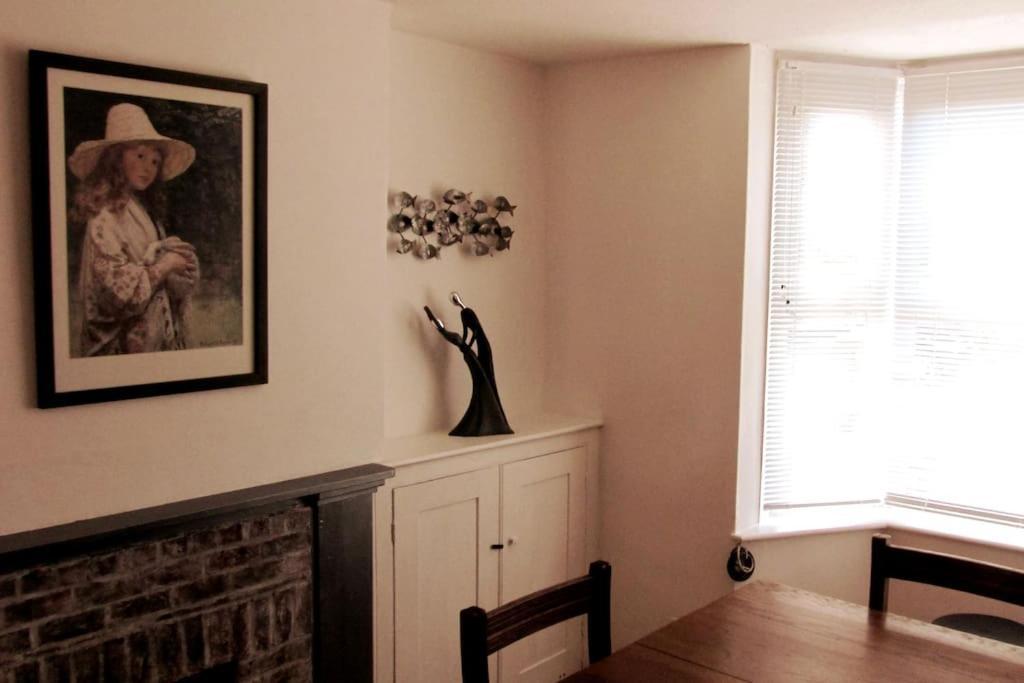 Welcoming Cottage In Chichester Near City Centre 外观 照片